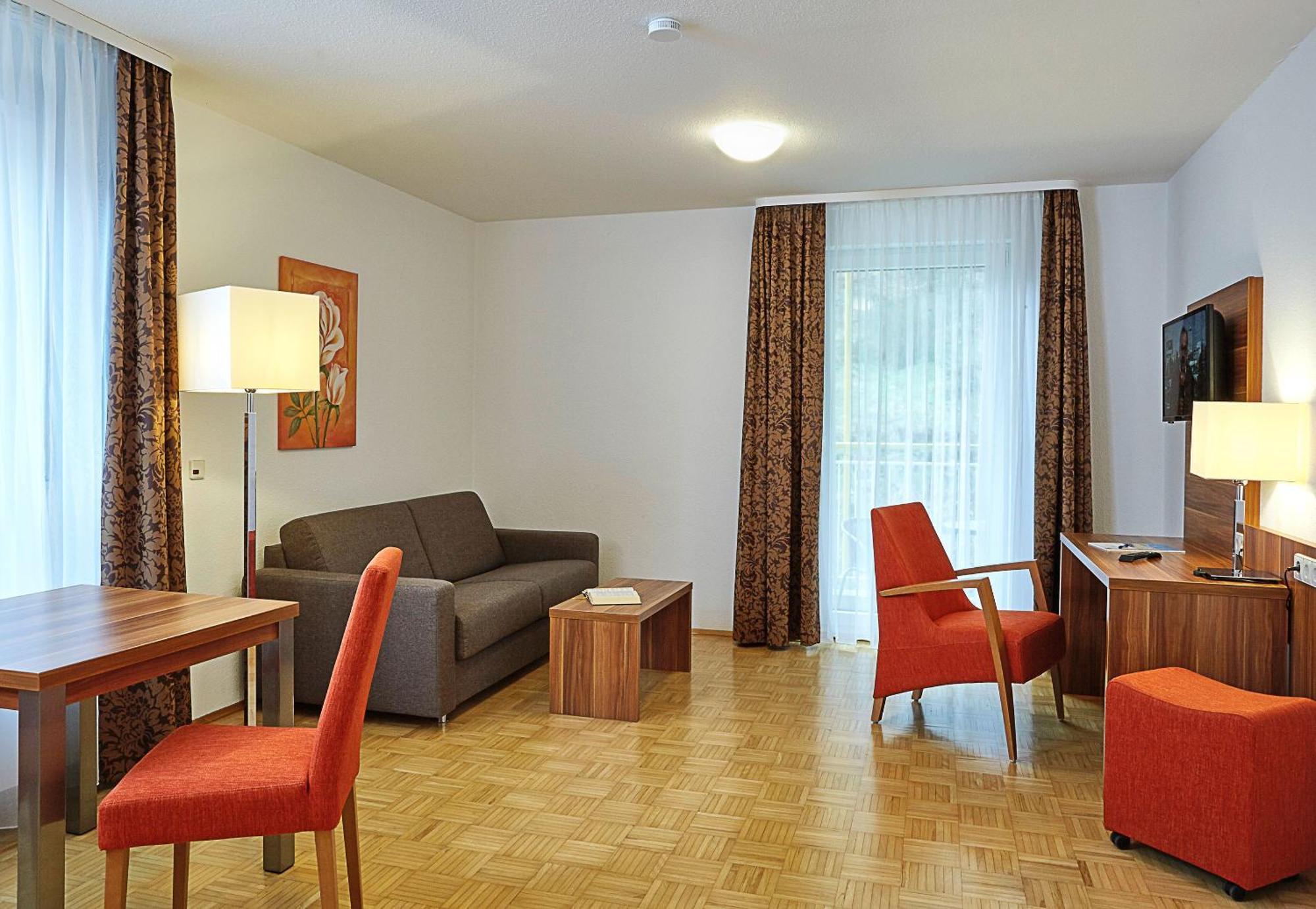 Hotel & Residenz Am Kurpark Schlangenbad Zewnętrze zdjęcie