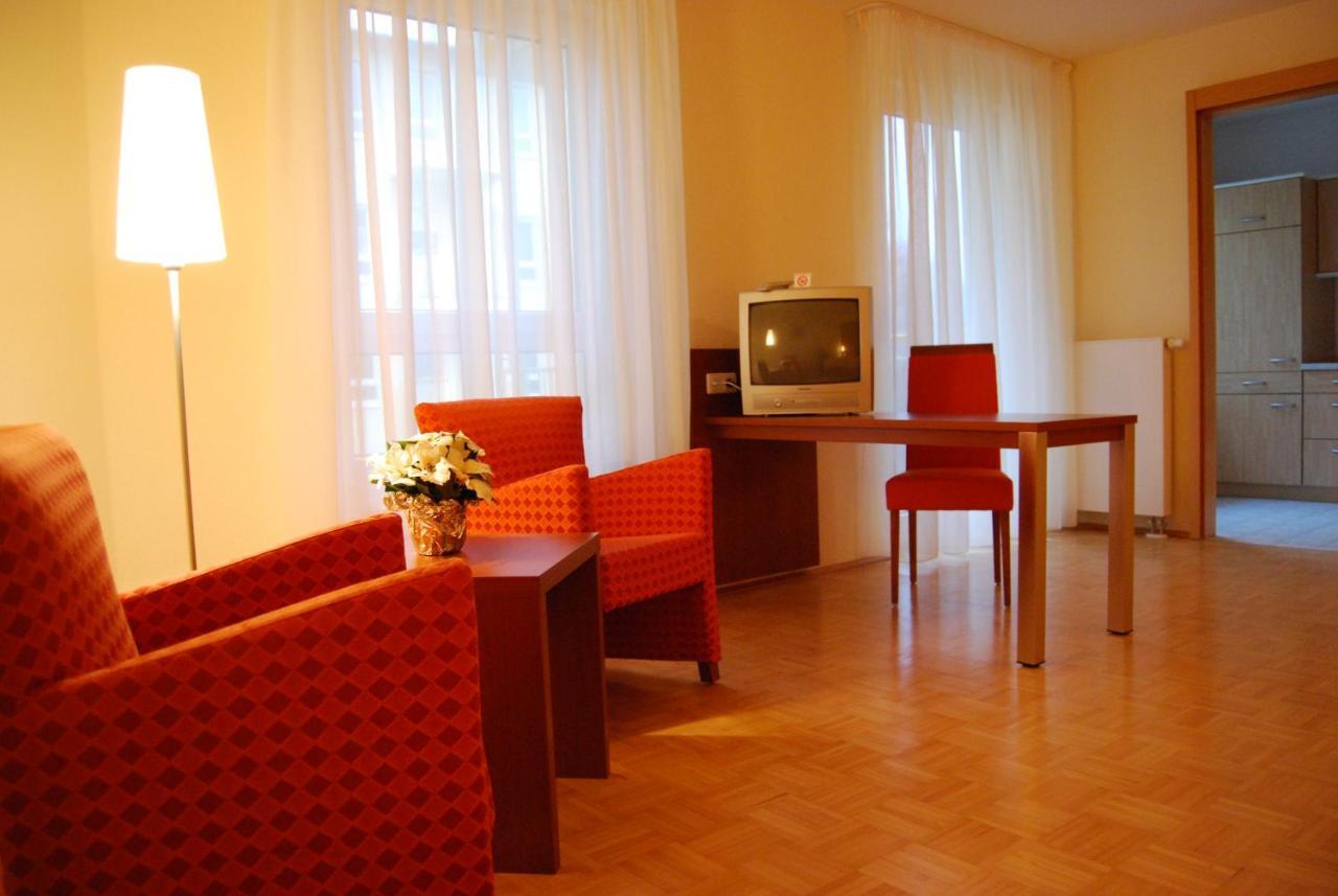 Hotel & Residenz Am Kurpark Schlangenbad Zewnętrze zdjęcie
